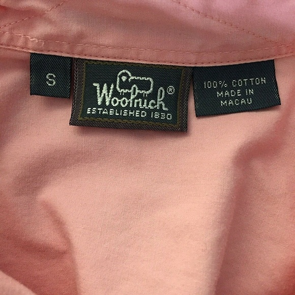 Woolrich Button Front Shirt Blouse Flap Pockets Size Small Pink - Picture 6 of 6